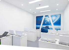 13593ce263d48c515cbea2d8da90d043_classroom-pic04.png