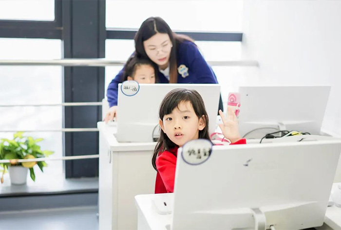 中国少儿编程培训机构十强有哪些?少儿AI编程如何引领未来?(图2) 中国少儿编程培训机构十强有哪些?少儿AI编程如何引领未来?(图2)