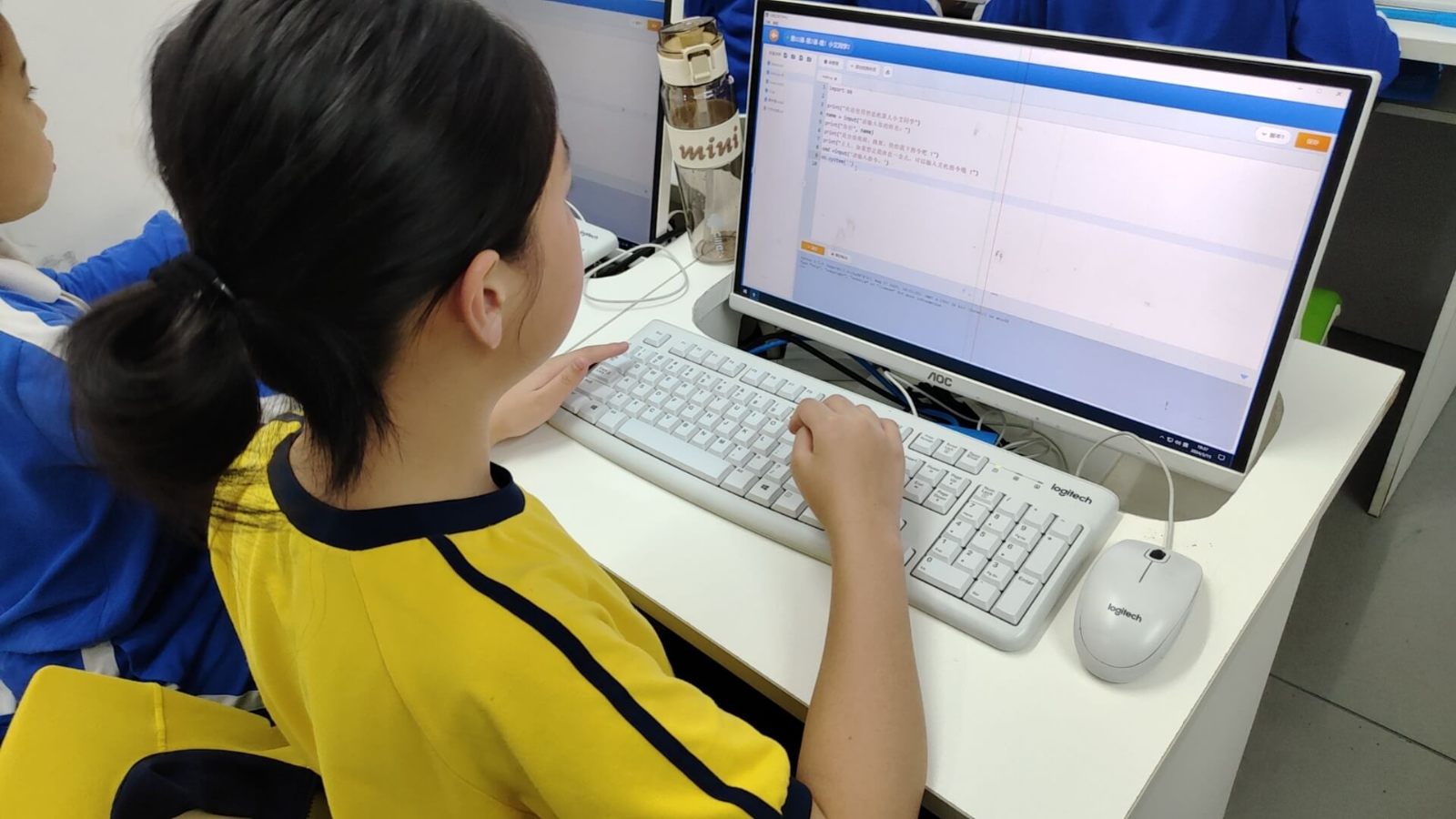 少儿编程主要是几岁孩子学的？(图2)