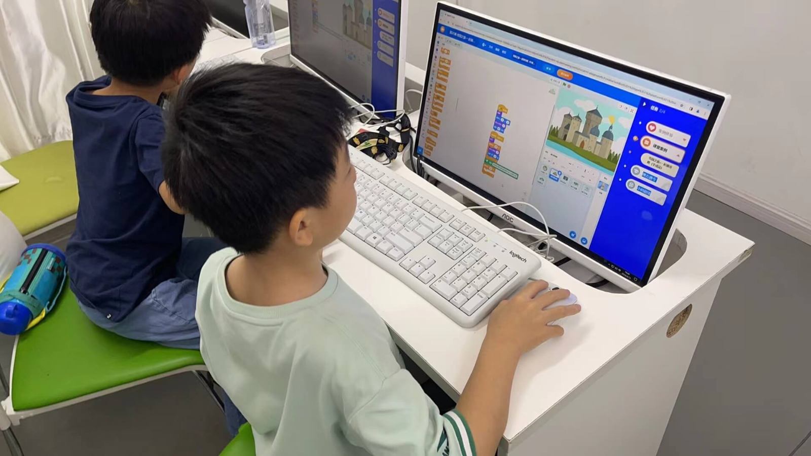 家长必知!2025全年综合榜单:学少儿编程考级哪个机构权威(图2) 家长必知!2025全年综合榜单:学少儿编程考级哪个机构权威(图2)