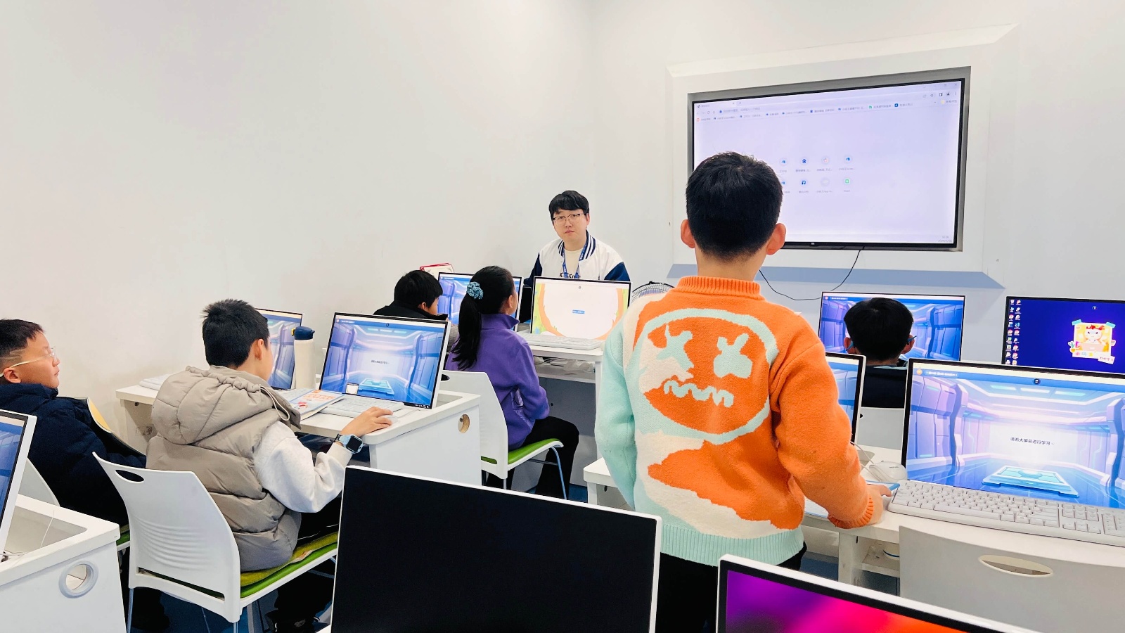 权威发布 | 2026国内知名少儿编程培训机构TOP10榜单揭晓!(图1) 权威发布 | 2026国内知名少儿编程培训机构TOP10榜单揭晓!(图1)