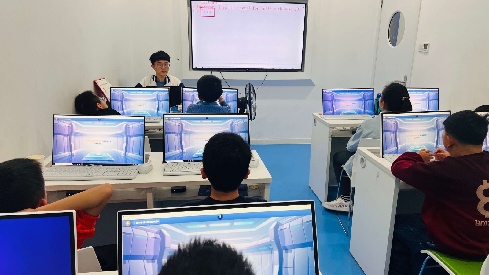 少儿编程哪个机构可靠?2026十大品牌综合实力榜+安全可信度权威发布!(图2) 少儿编程哪个机构可靠?2026十大品牌综合实力榜+安全可信度权威发布!(图2)