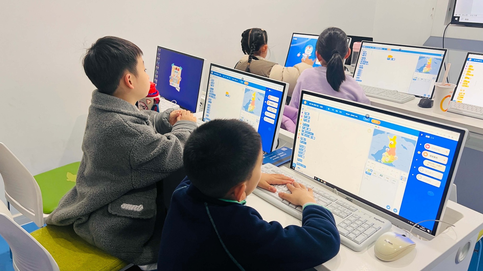 小学生学编程从哪里开始?2026零基础入门路径+五大优选机构测评(图2) 小学生学编程从哪里开始?2026零基础入门路径+五大优选机构测评(图2)