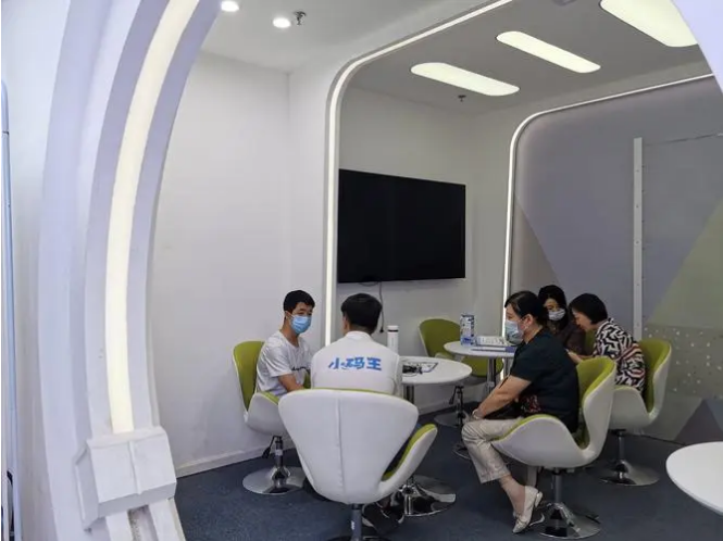 少儿编程到底学什么?零基础入门先学什么好?(图1) 少儿编程到底学什么?零基础入门先学什么好?(图1)