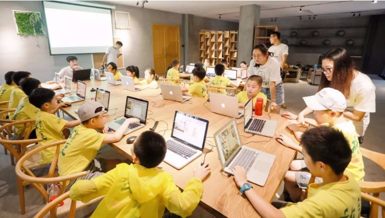 小码王编程电话号码(小码王少儿编程学习效果好吗)(图3) 小码王编程电话号码(小码王少儿编程学习效果好吗)(图3)