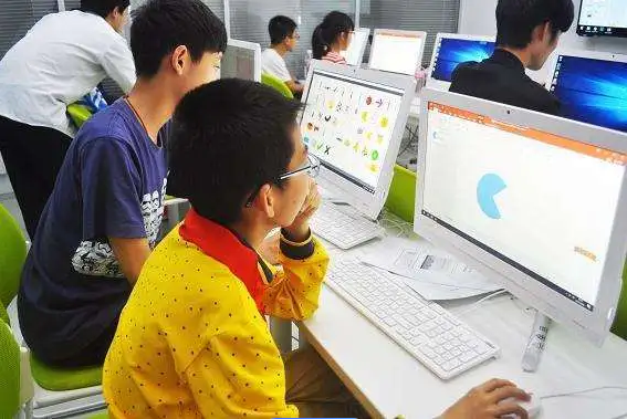 什么是少儿编程?孩子学少儿编程有用吗?(图3) 什么是少儿编程?孩子学少儿编程有用吗?(图3)